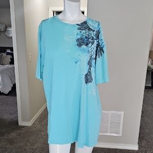 Men's Blue Graphic Top
